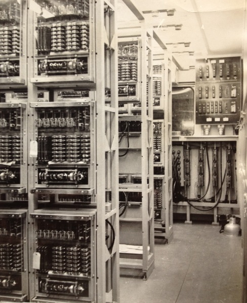 Miniadder system inside the semitrailer