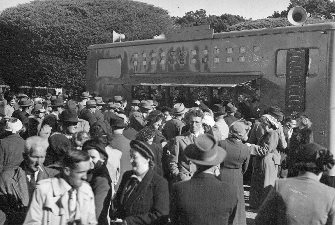 image of a Totemobile in operation in Warrnambool